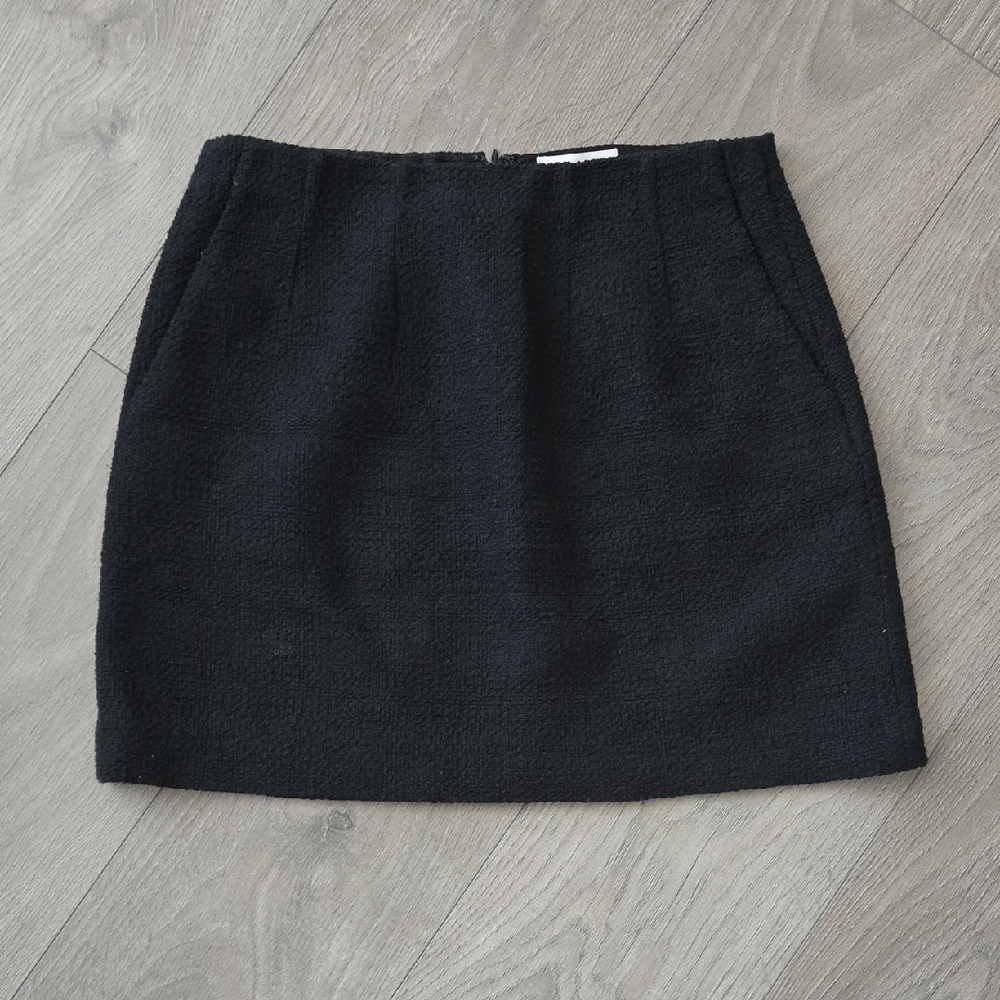 Babaton Kinsley Textured Mini Skirt